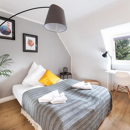 Stay Awesome - Modernes Apartment Am Botanischen Garten Kassel Esterno foto